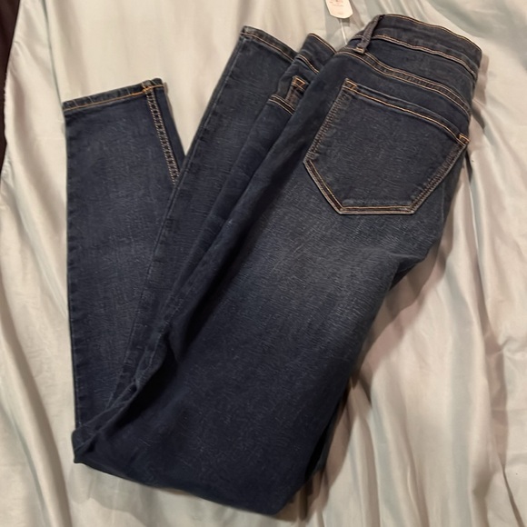 Old Navy high rise Rockstar Super Skinny size 4 - Picture 4 of 6